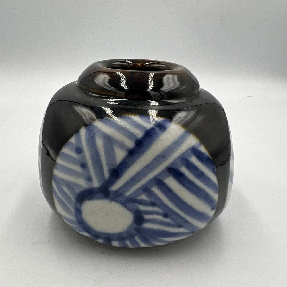 Vintage 1976 Studio Pottery Vase‎ Signed Renee Brown Blue Abstract 5.5